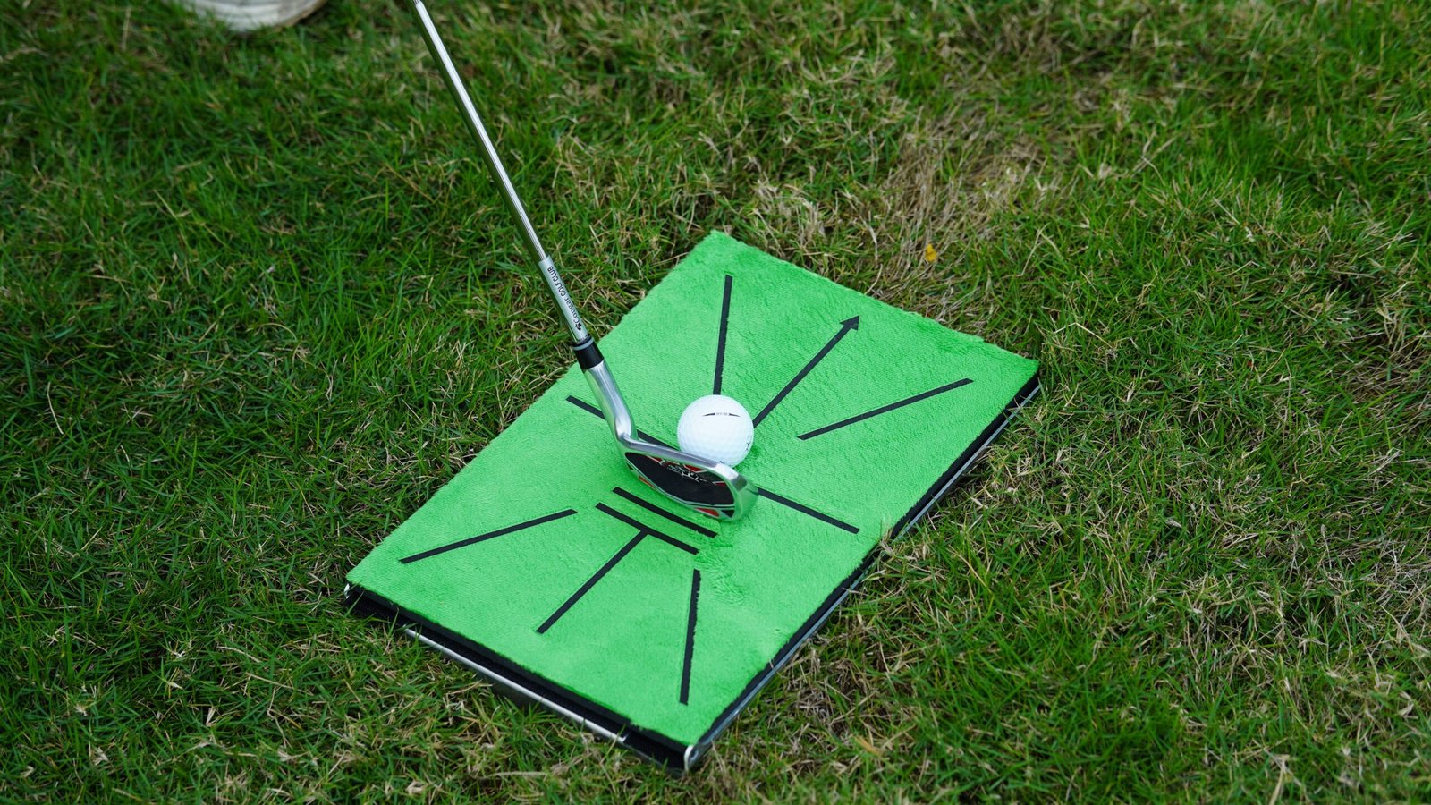 Golf Hitting Mat Swing Path Feedback - 14''x9'' Aluminum Base 3'' Dual Ground Spikes - Image 8